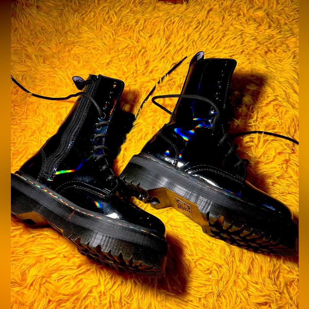 Dr. Martens Jadon HI Rainbow Patent Boots in Black size 4UK
